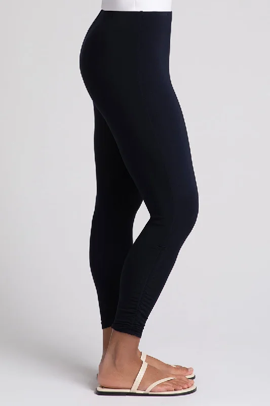 Revelry Ruched Legging | Navy