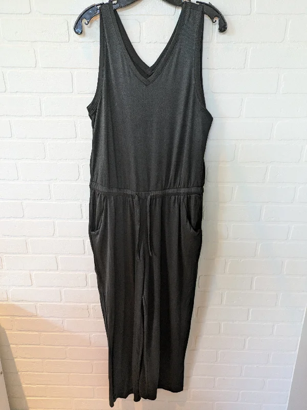 Black Jumpsuit 32 Degrees, Size M