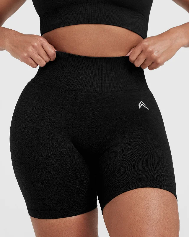 Classic Seamless 2.0 Mid Shorts | Black Marl