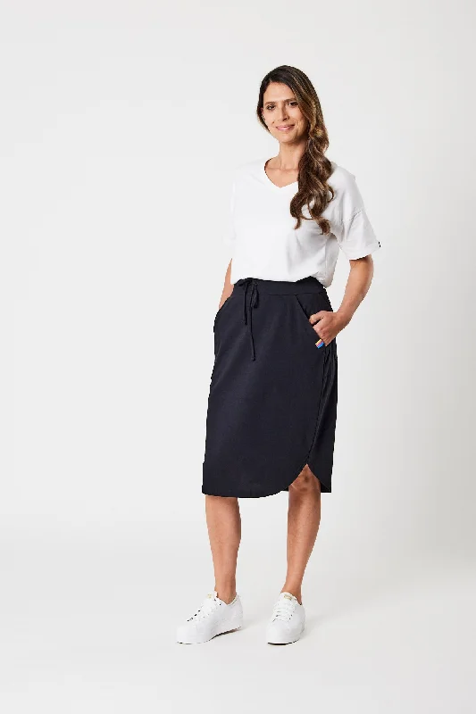 Shine On Essentials Midi Skirt